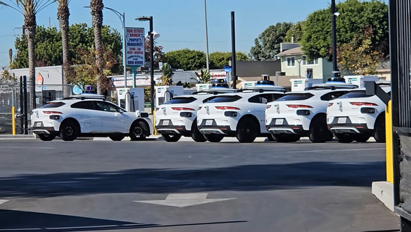[Video] Waymo Opens New Depot Near LAX